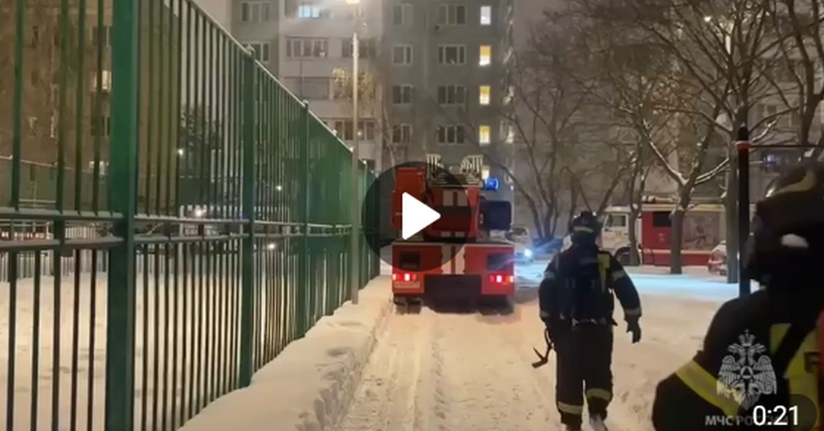 Трагедия: двое детей погибли на пожаре в московской квартире