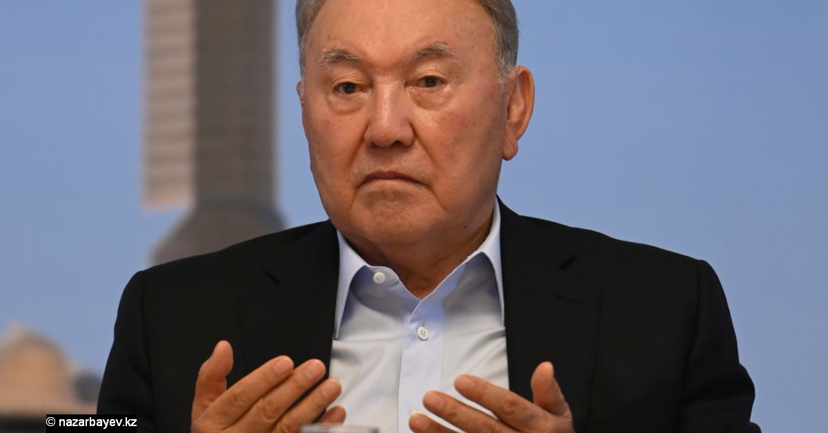 Впервые от первого лица: Назарбаев рассказал о своей второй жене. И о благодарности к первой